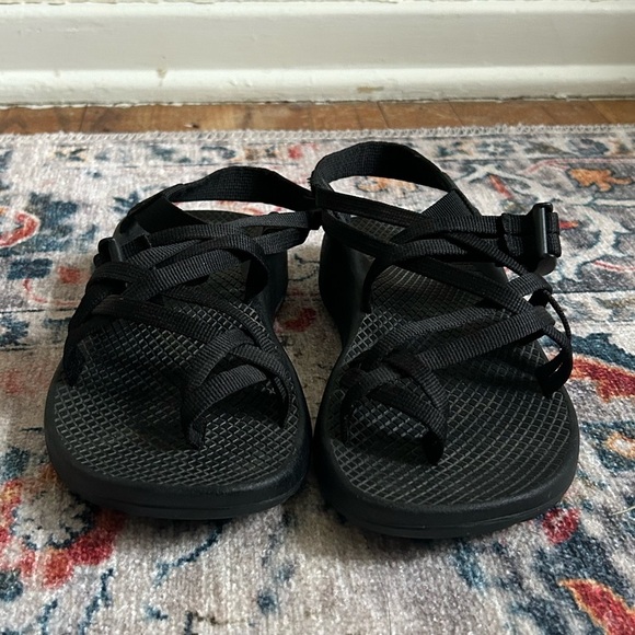 Chaco Black ZX/2 Classic Sandals Women’s Size 5 - Picture 2 of 7